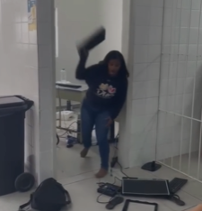 Vandalismo no Benedito Bentes