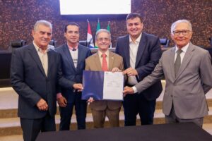 Prefeito Carlos no TJ