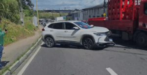 capotamento na leste oeste